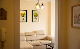 Tirana Centre Lions Gate 4 Apartment